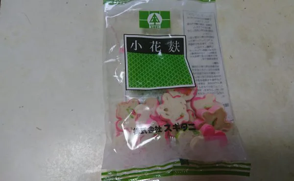 スギタニの小花麩